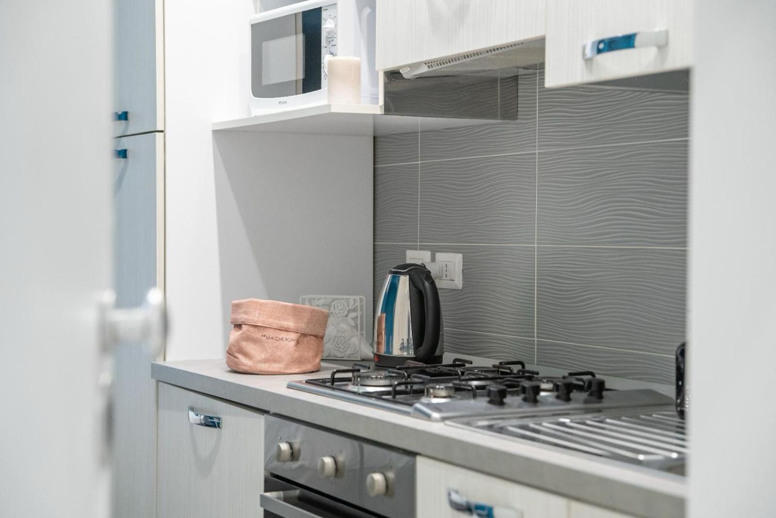 Bovio Boutique Studio Apartment Napoli Oda fotoğraf