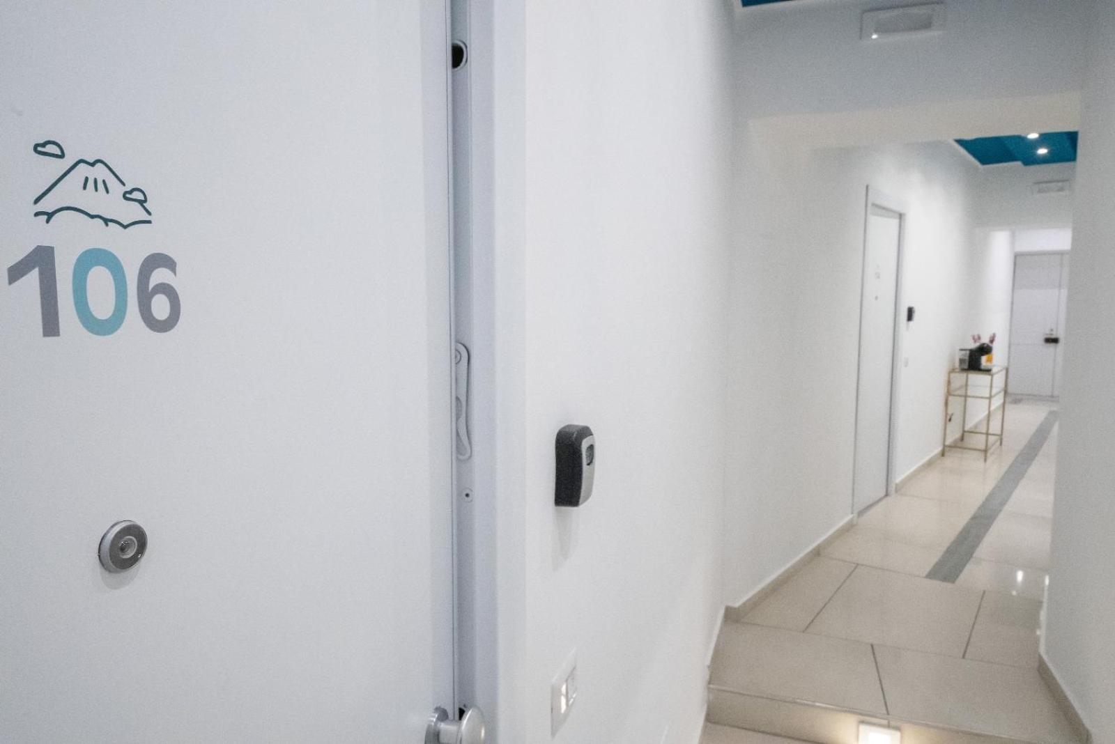 Bovio Boutique Studio Apartment Napoli Dış mekan fotoğraf